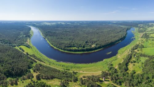 TOP: Lielākie nodokļu maksātāji Latgalē 2023. gadā